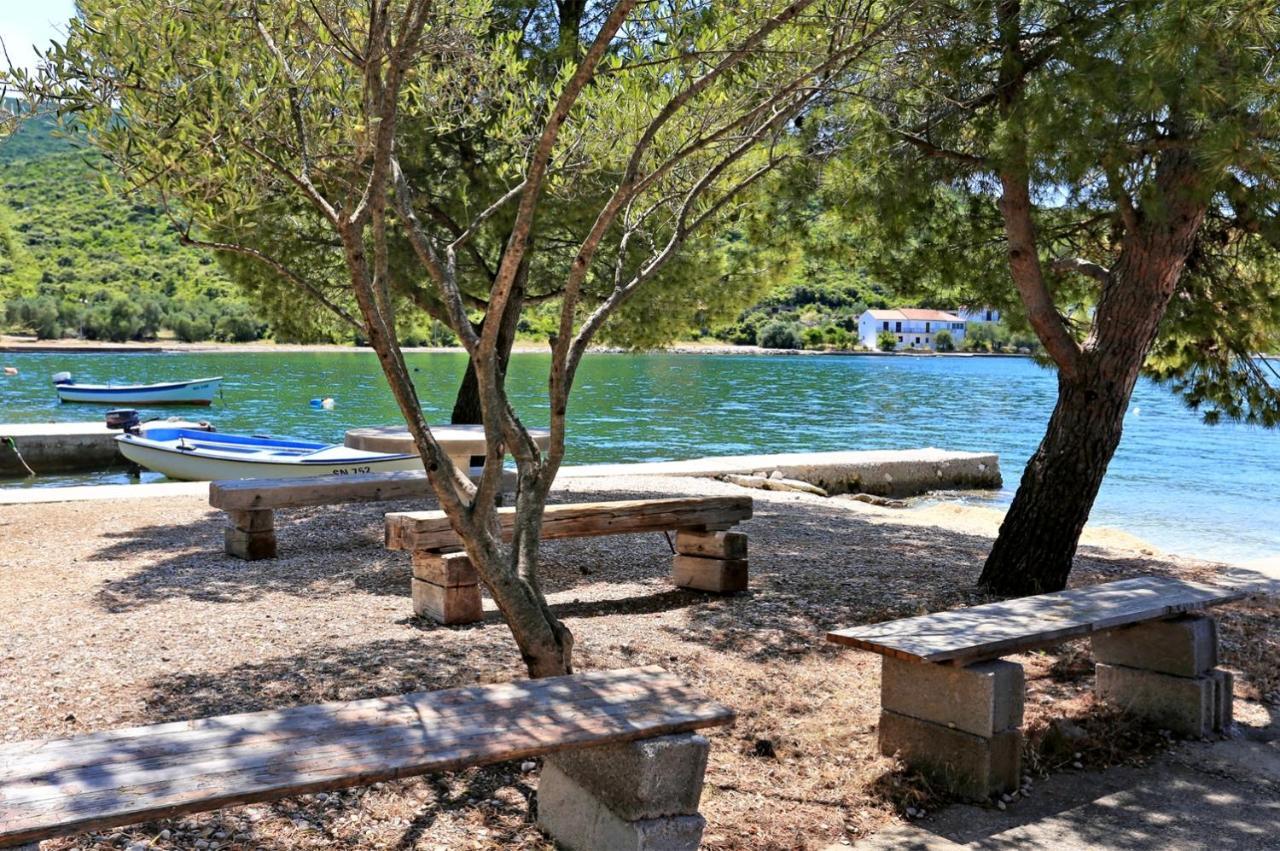 Apartments By The Sea Luka Dubrava, Peljesac - 284 Janjina Exterior photo